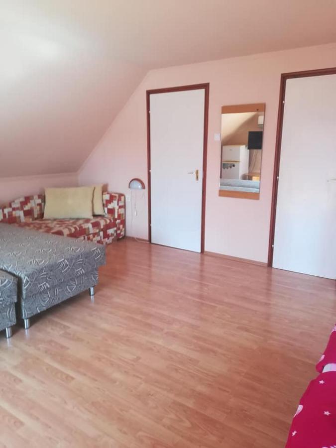 Ferienwohnung Karika Vendeghaz Hajdúszoboszló Exterior foto
