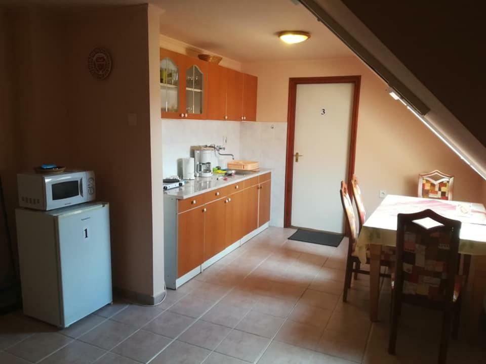 Ferienwohnung Karika Vendeghaz Hajdúszoboszló Exterior foto